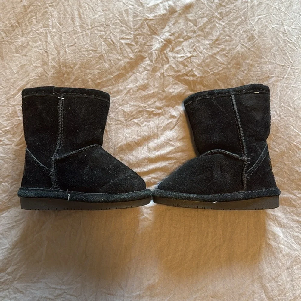 Bearpaw Toddler Sherpa Lined Boots Unisex 5 Boys Girls Black